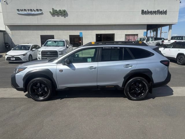 Used 2025 Subaru Outback Wilderness w/ Wilderness Package AWD/4WD image 2