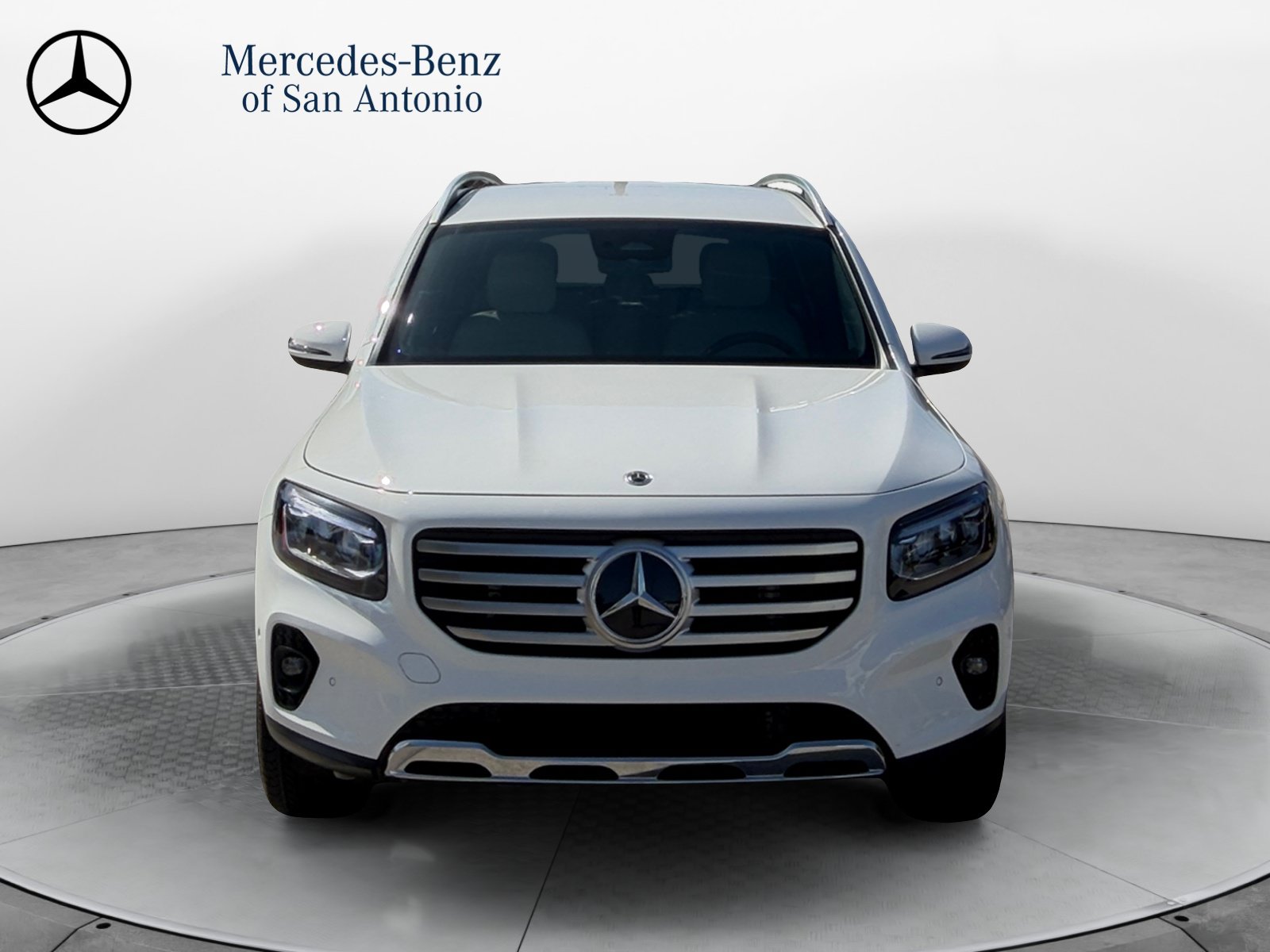 Certified 2025 Mercedes-Benz GLB 250 image 2