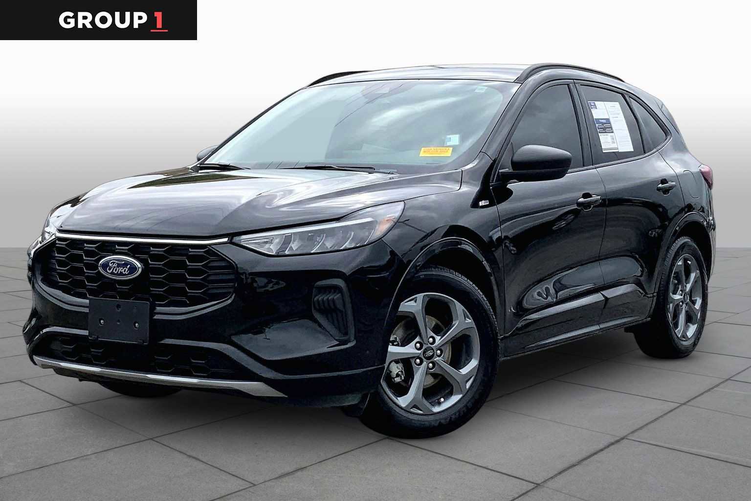 Certified 2023 Ford Escape ST-Line w/ Tech Pack #1 FWD image 1