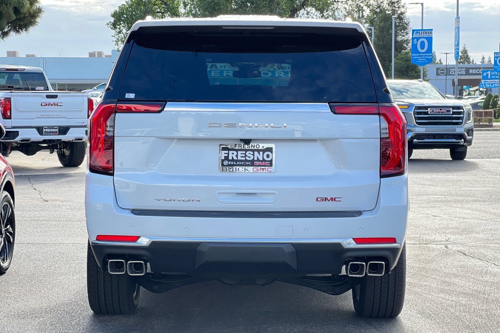 New 2026 GMC Yukon XL Denali AWD/4WD image 6