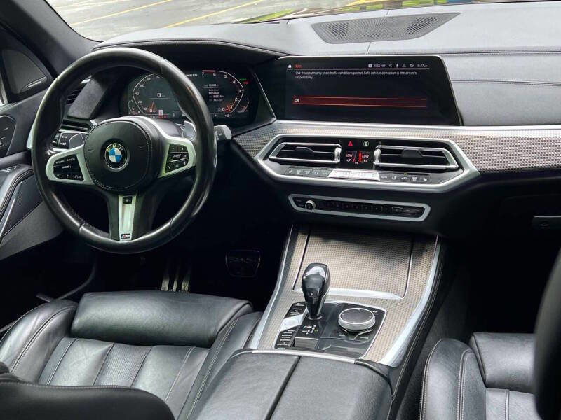 Used 2020 BMW X5 M50i w/ Premium Package AWD/4WD image 13