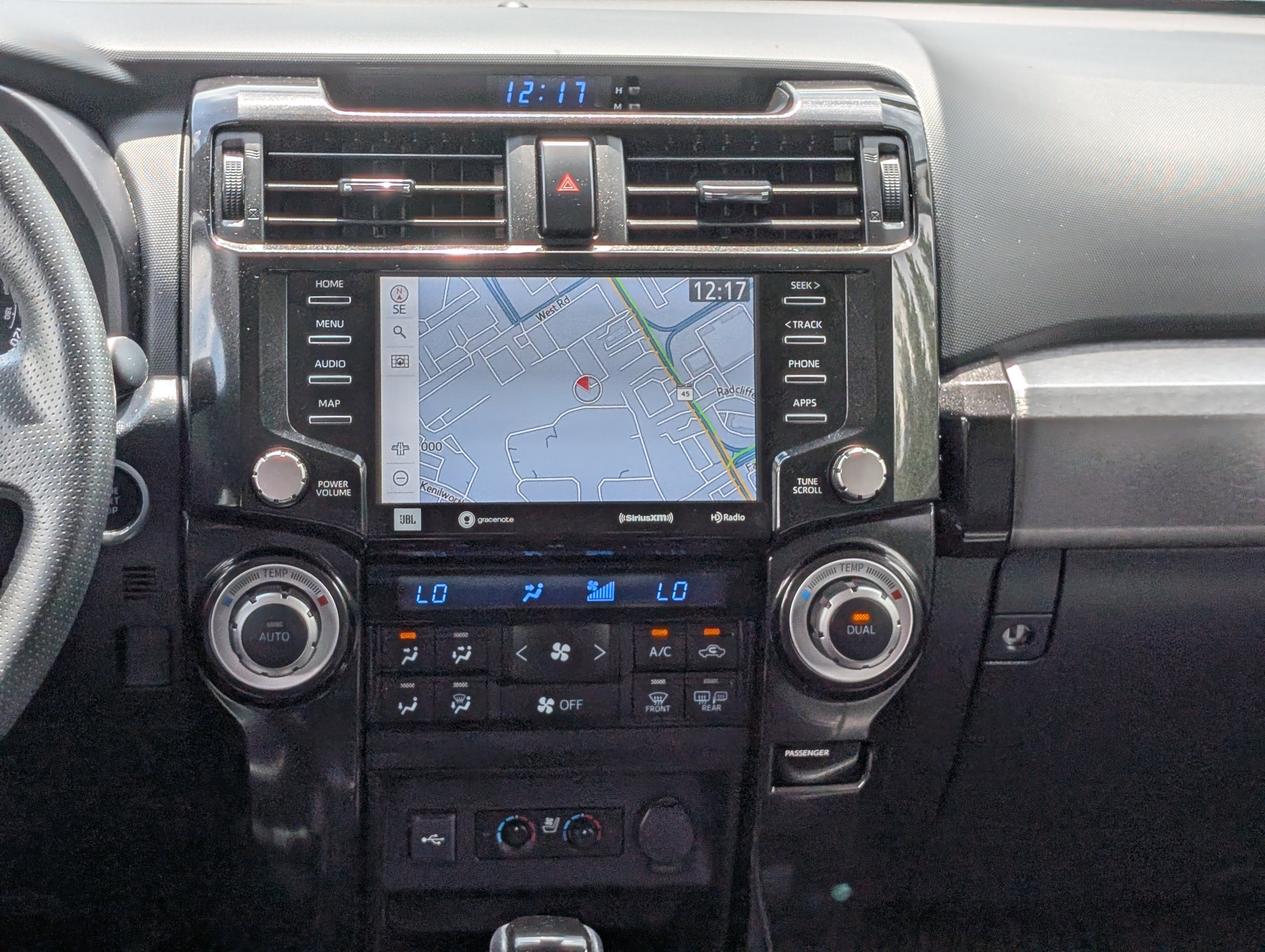 Used 2020 Toyota 4Runner Limited image 17