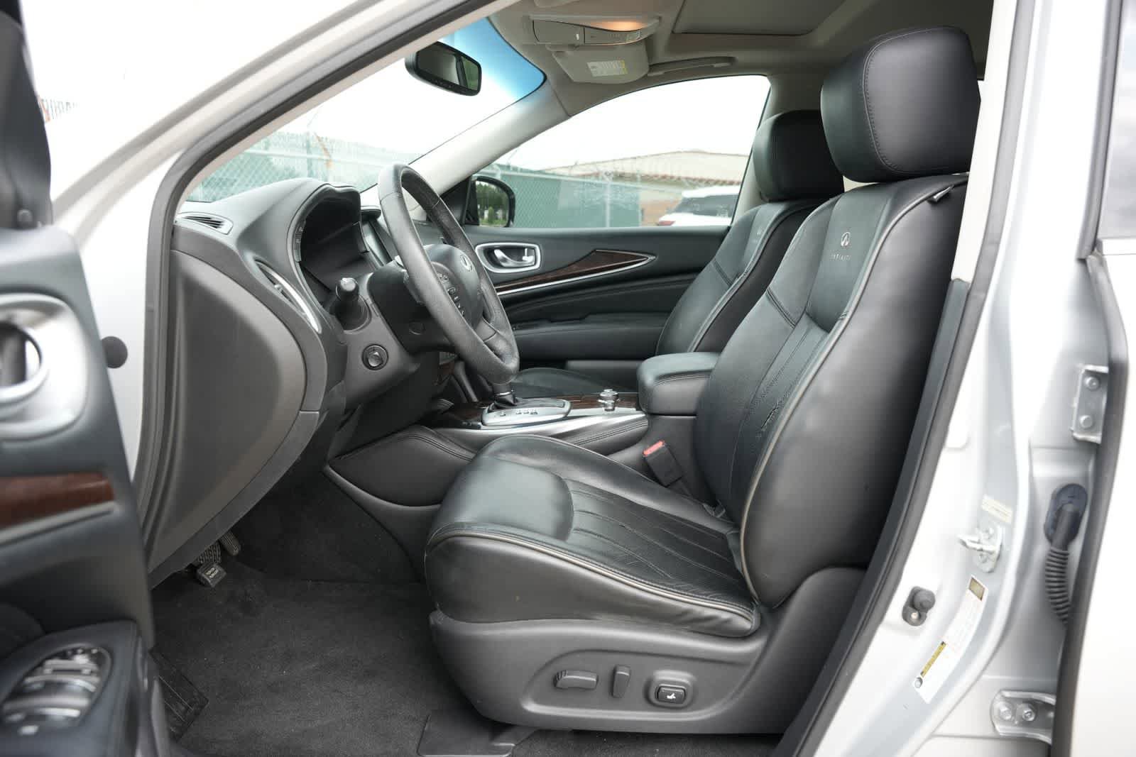 Used 2013 INFINITI JX35 AWD w/ Premium Pkg image 15
