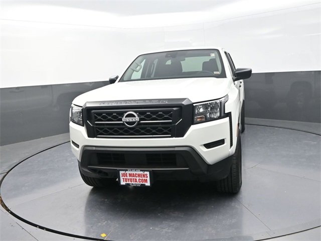 Used 2024 Nissan Frontier S image 2