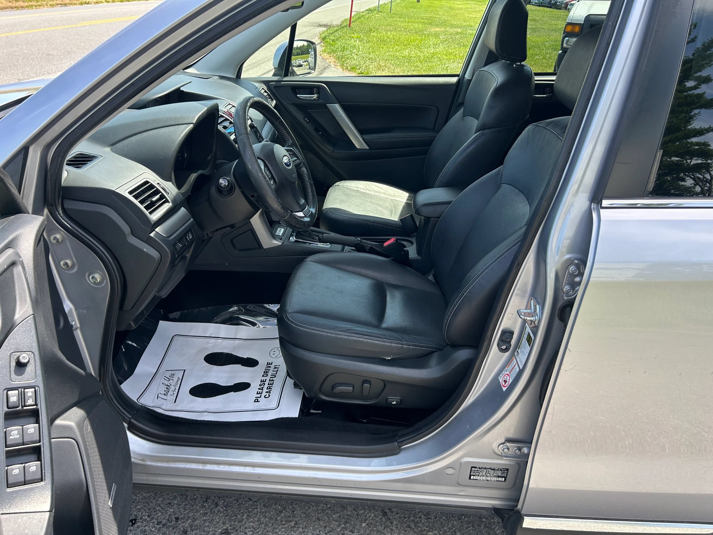 Used 2016 Subaru Forester 2.5i Touring w/ Protection Package #2 AWD/4WD image 17