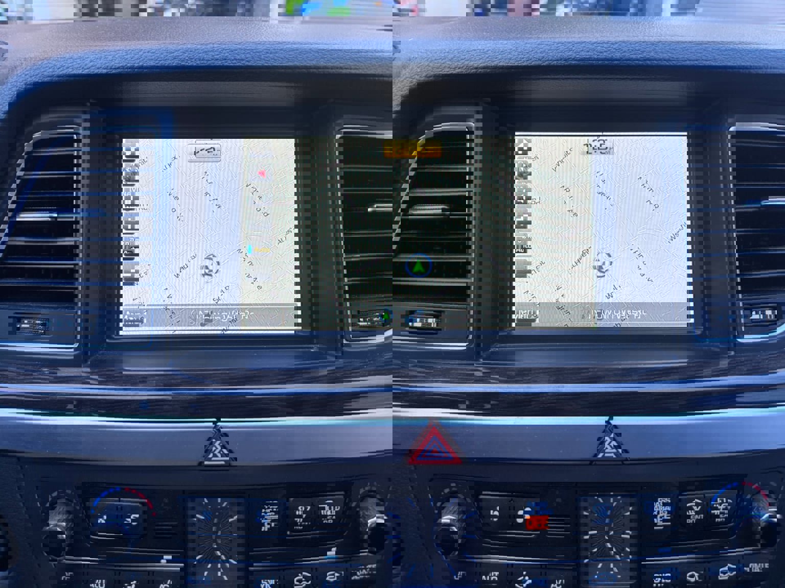 Used 2016 Hyundai Genesis 3.8 w/ Option Group 02 image 16