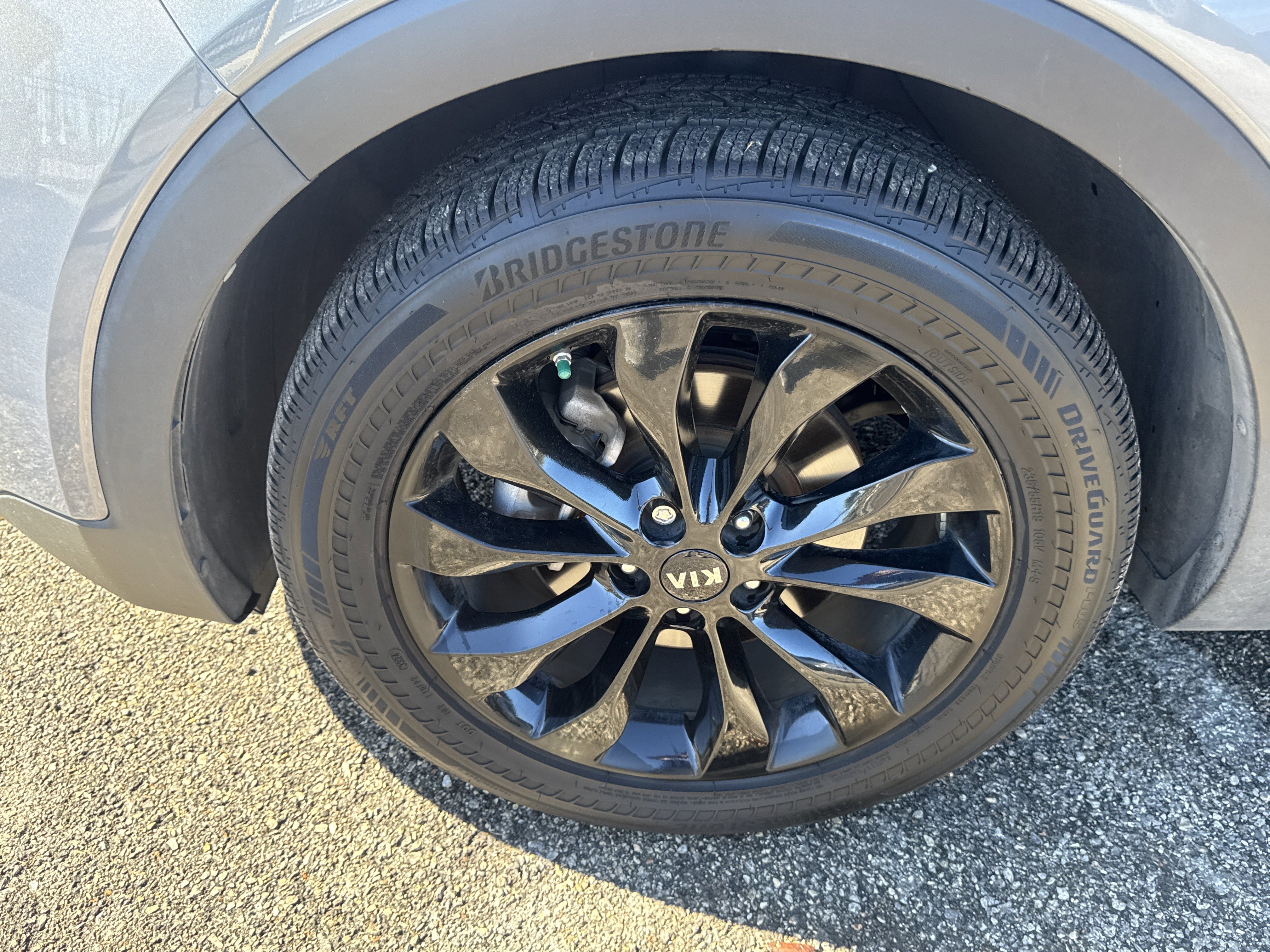 Used 2020 Kia Sorento EX image 9