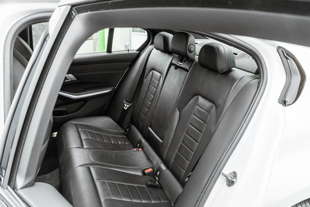 Used 2020 BMW M340i xDrive w/ Premium Package image 30