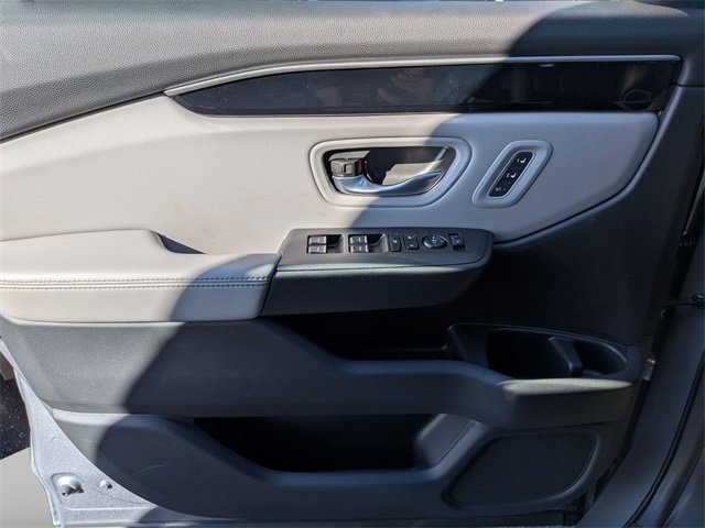 New 2025 Honda Pilot Touring image 23