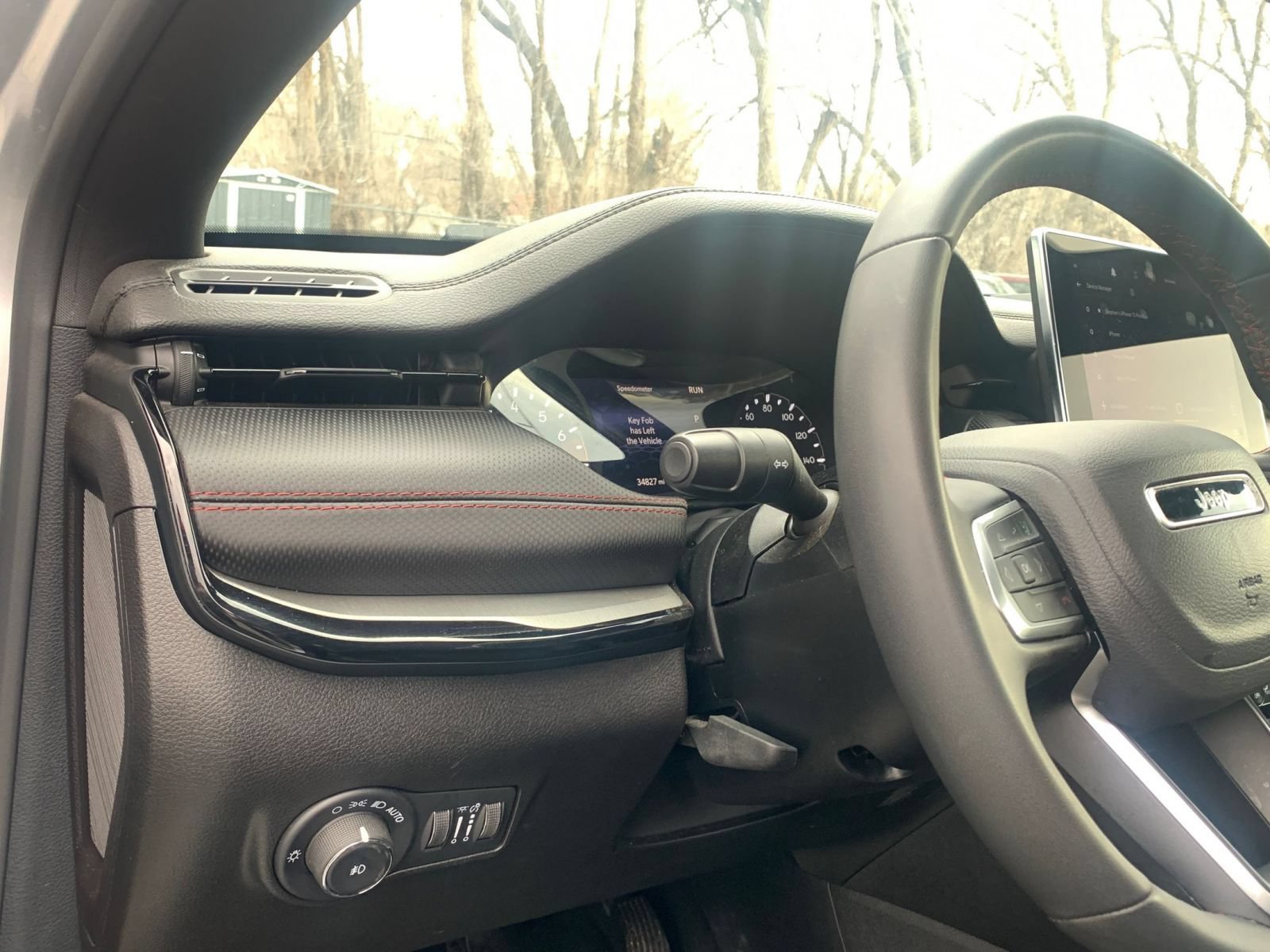 Used 2025 Jeep Compass Trailhawk AWD/4WD image 33