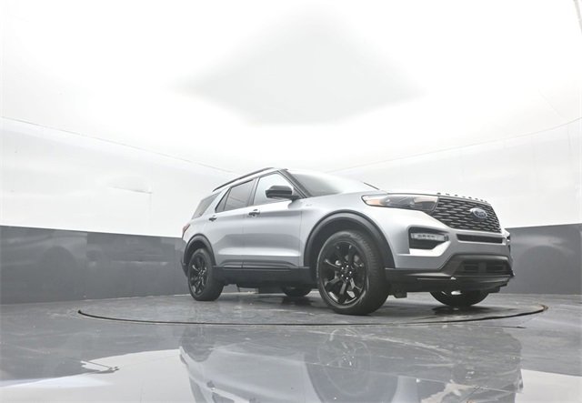 Used 2022 Ford Explorer ST-Line w/ Class IV Trailer Tow Package image 30