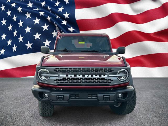 New 2025 Ford Bronco Badlands image 3