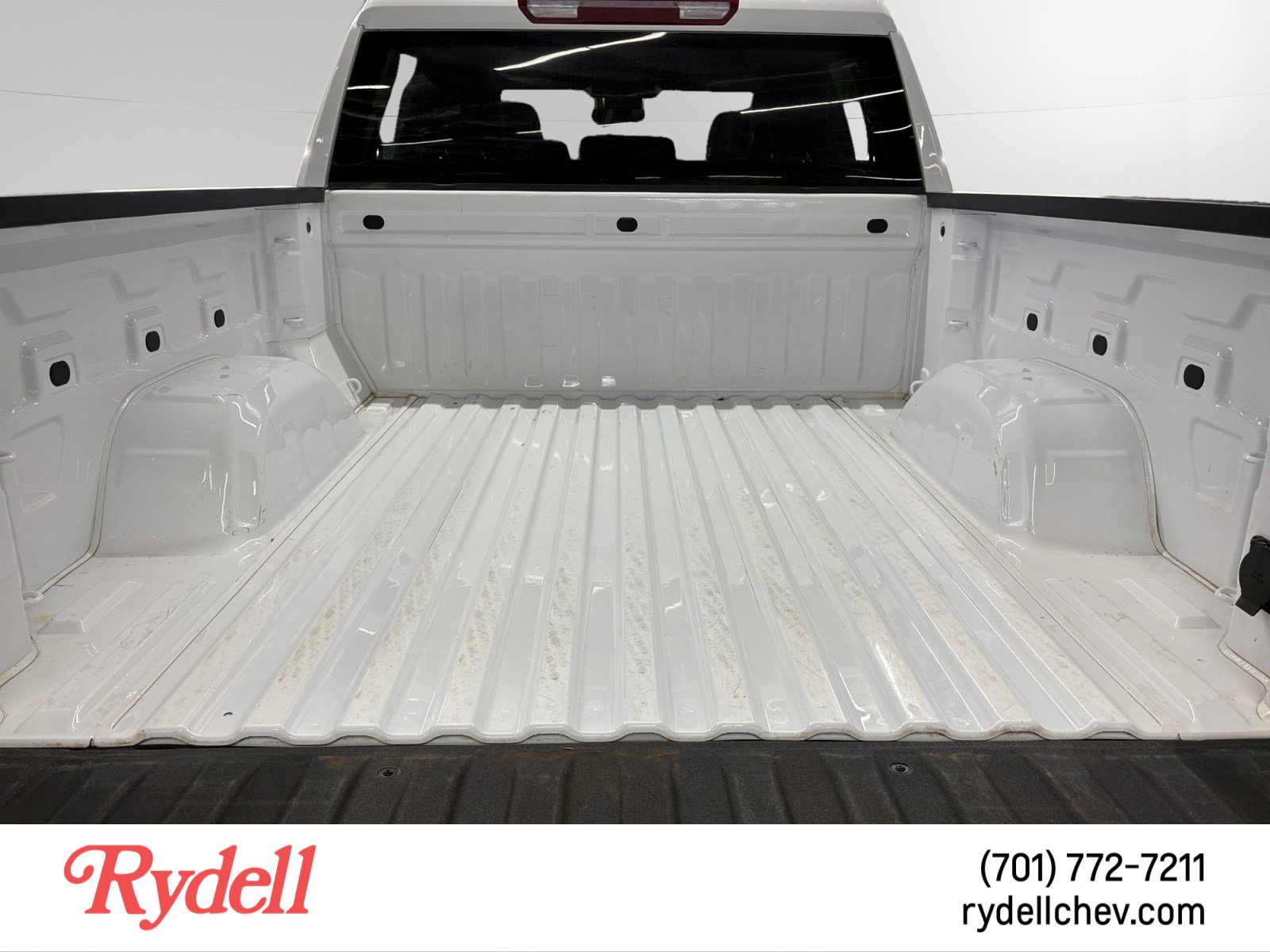 Used 2022 Chevrolet Silverado 1500 LT AWD/4WD image 18