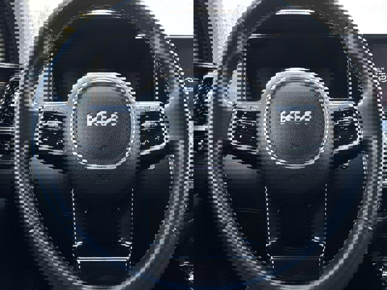 Used 2022 Kia Sorento S image 15