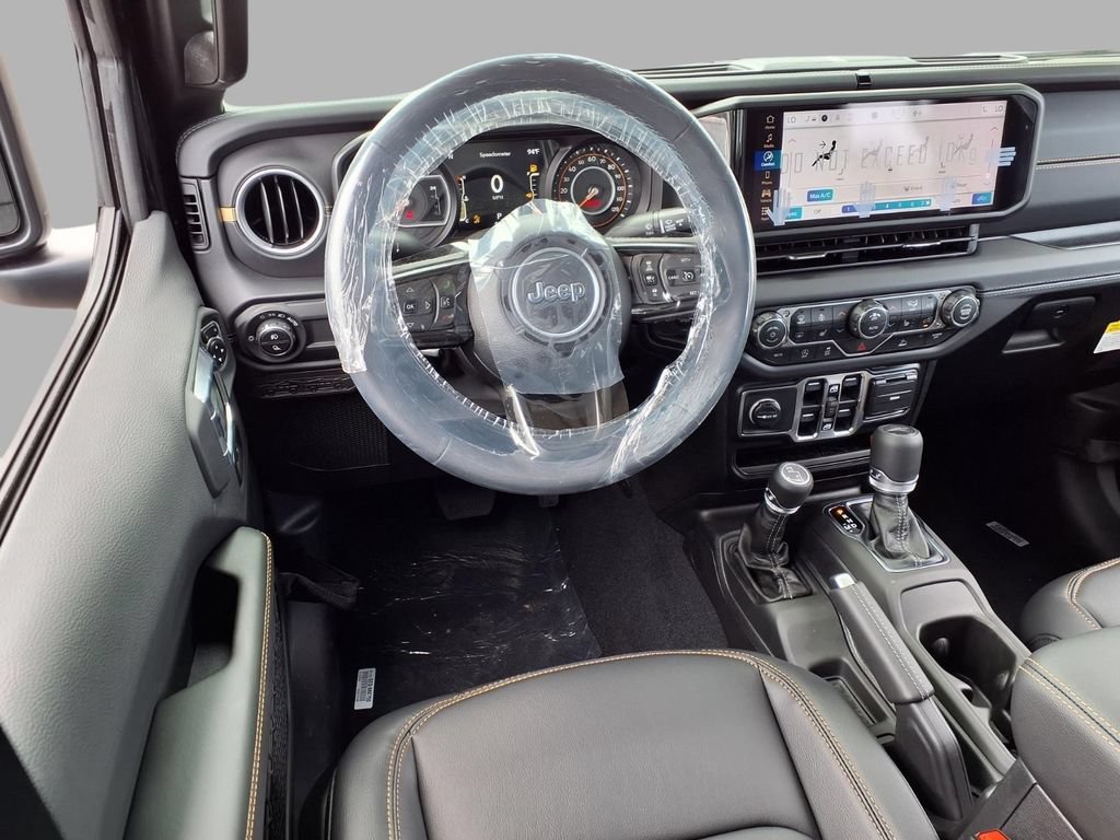 New 2026 Jeep Gladiator Sport AWD/4WD image 4