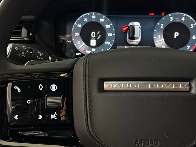 New 2026 Land Rover Range Rover Velar Dynamic SE image 17