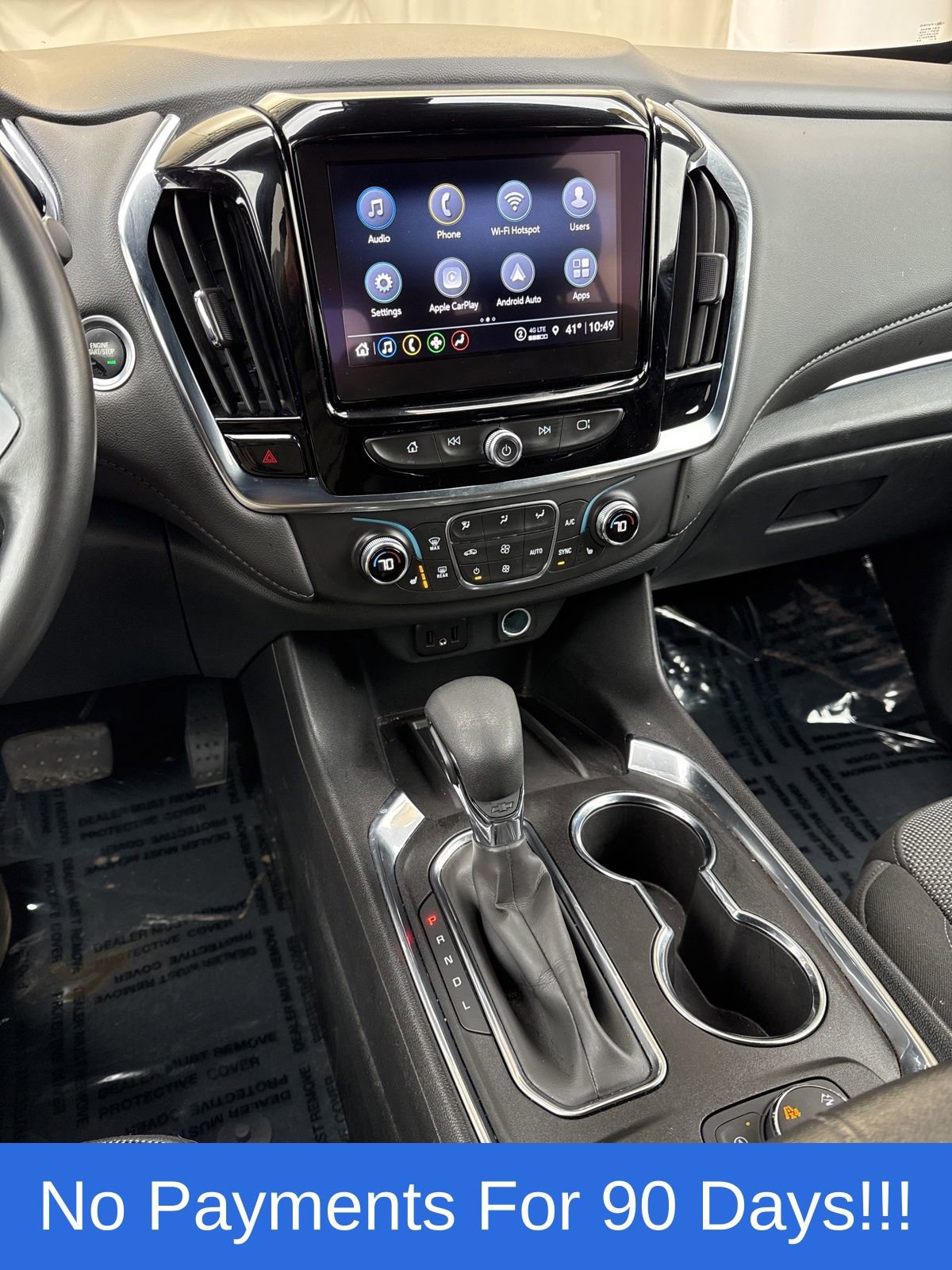 Used 2023 Chevrolet Traverse LT image 16