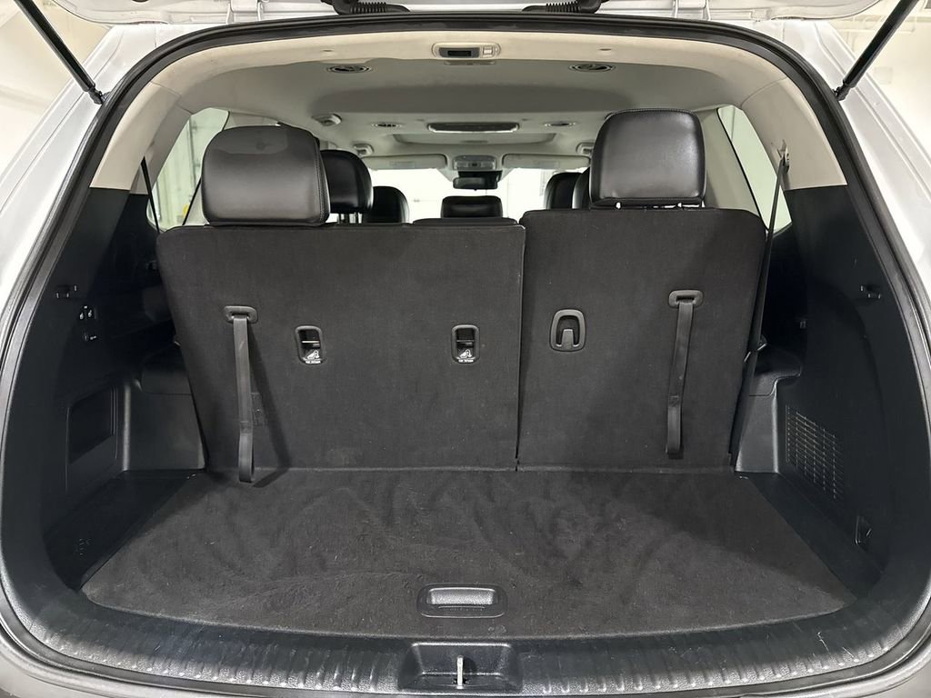 Used 2020 Kia Telluride S w/ S 8 Passenger Seating Package image 24
