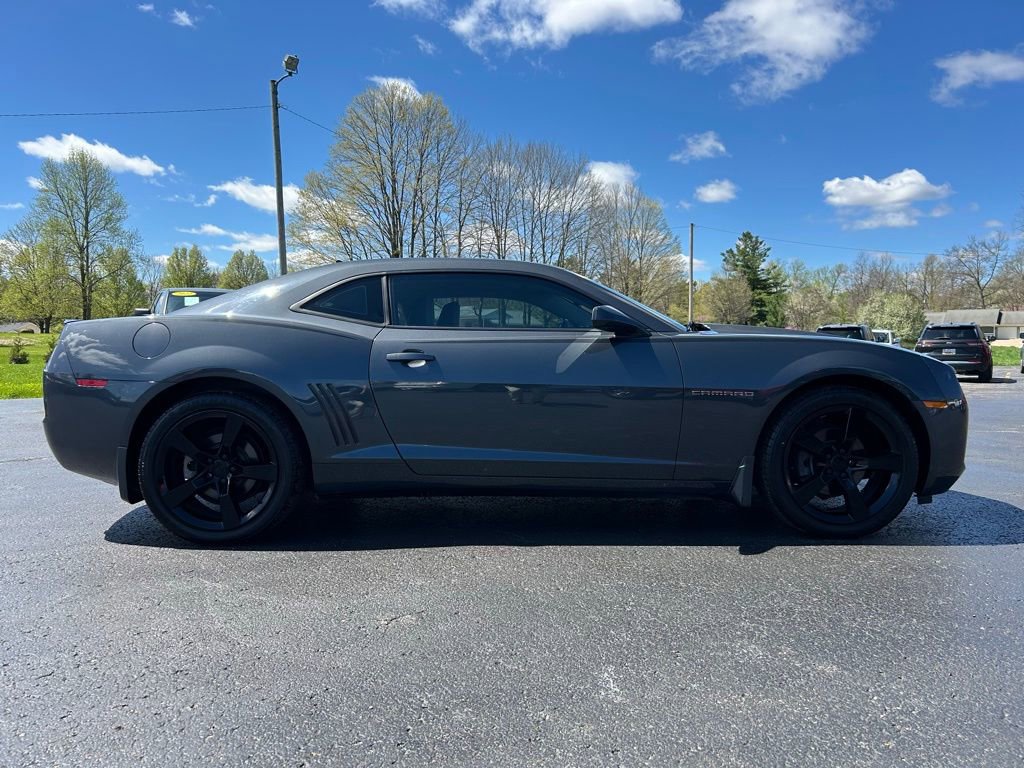 Used 2011 Chevrolet Camaro LT w/ RS Package RWD image 2