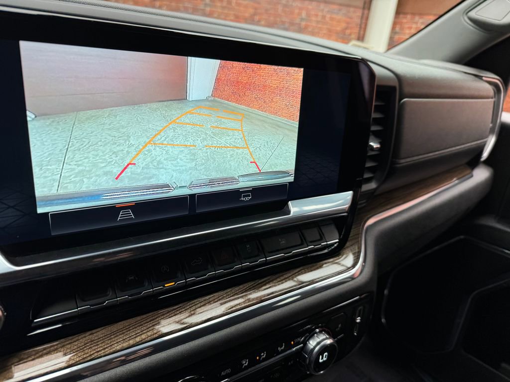 Used 2024 GMC Sierra 1500 Elevation image 19