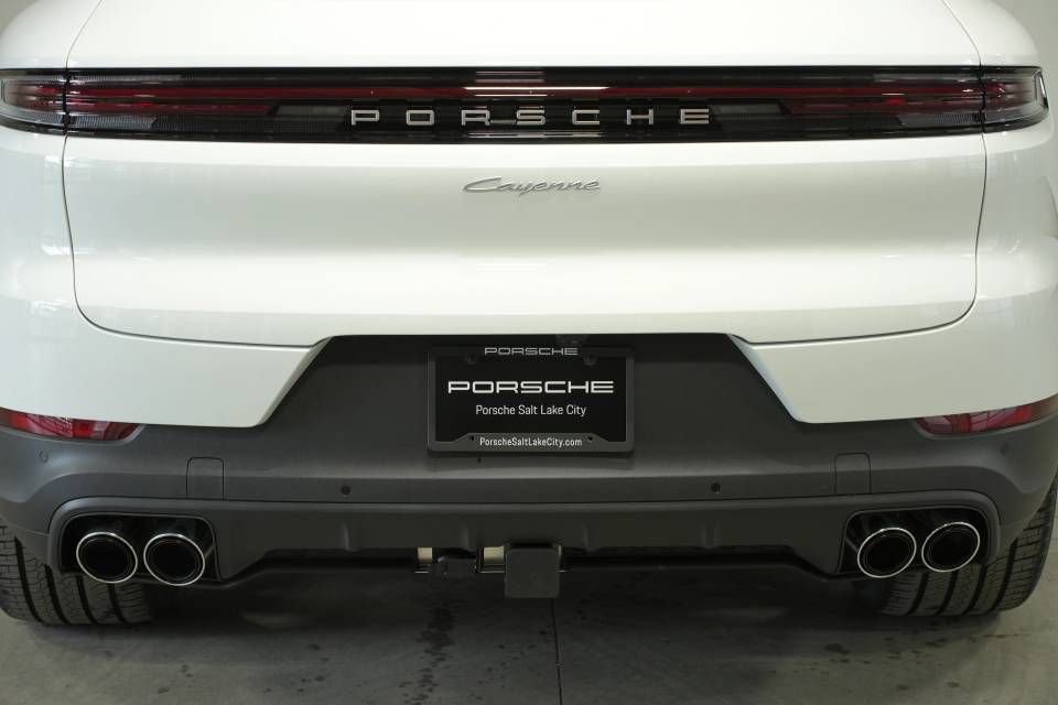 New 2026 Porsche Cayenne AWD/4WD image 40