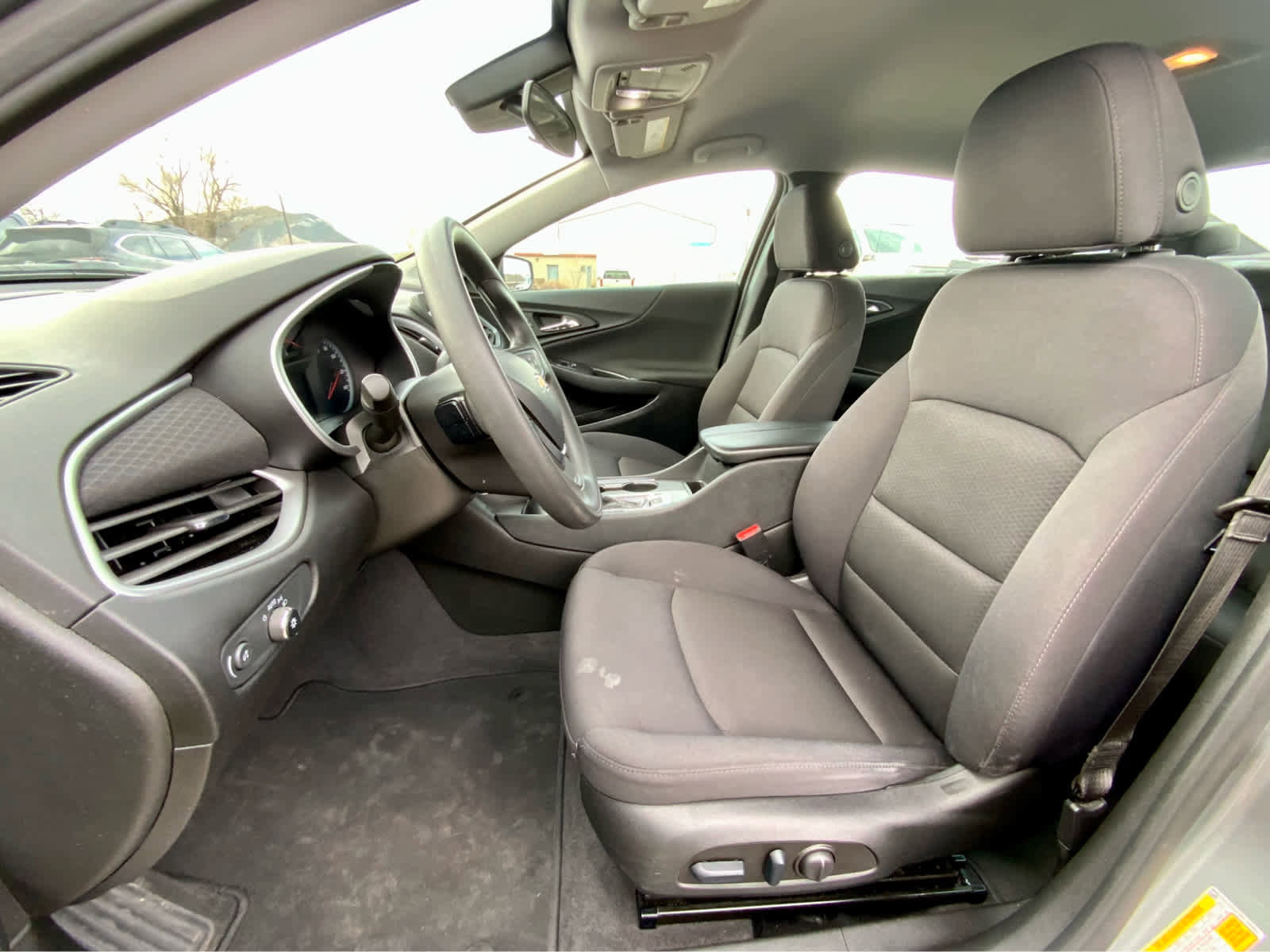 Used 2023 Chevrolet Malibu LT image 23