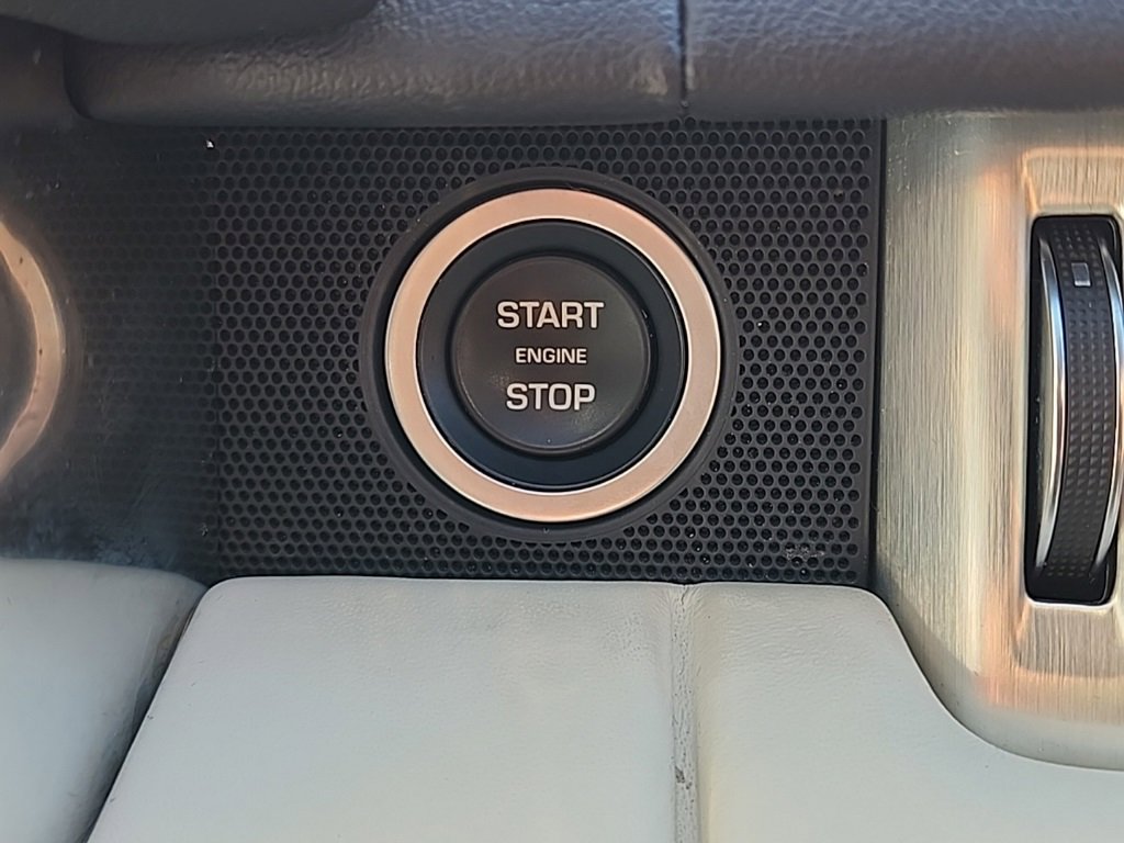 Used 2022 Land Rover Range Rover P525 Westminster Edition image 34