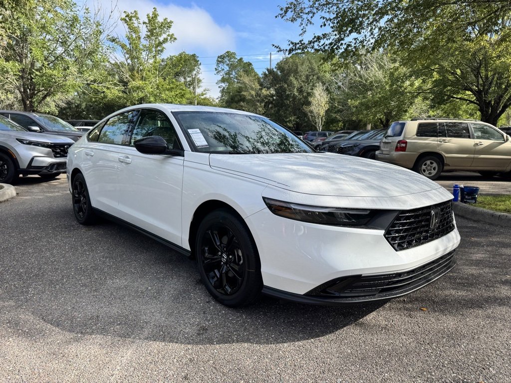 New 2025 Honda Accord SE
