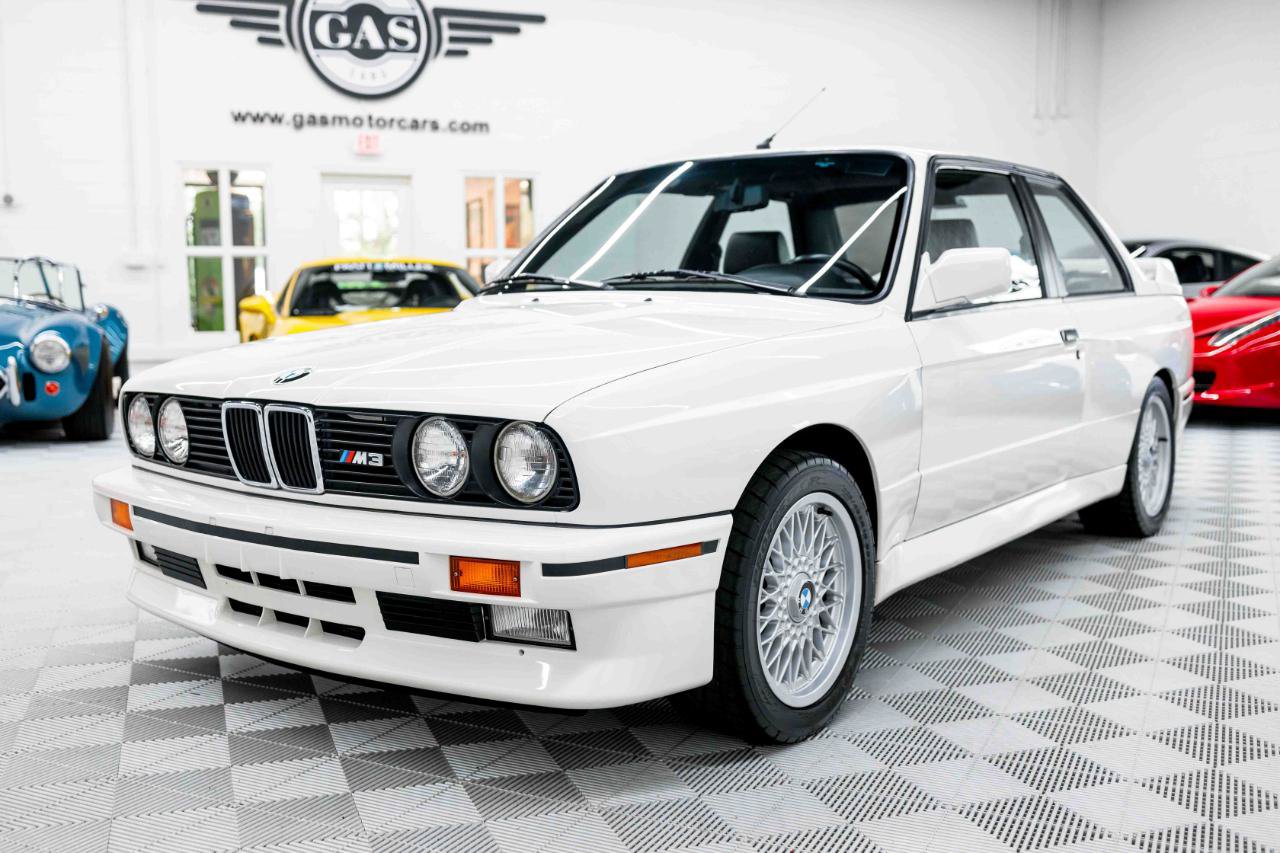 Used 1990 BMW M3 Coupe RWD image 3