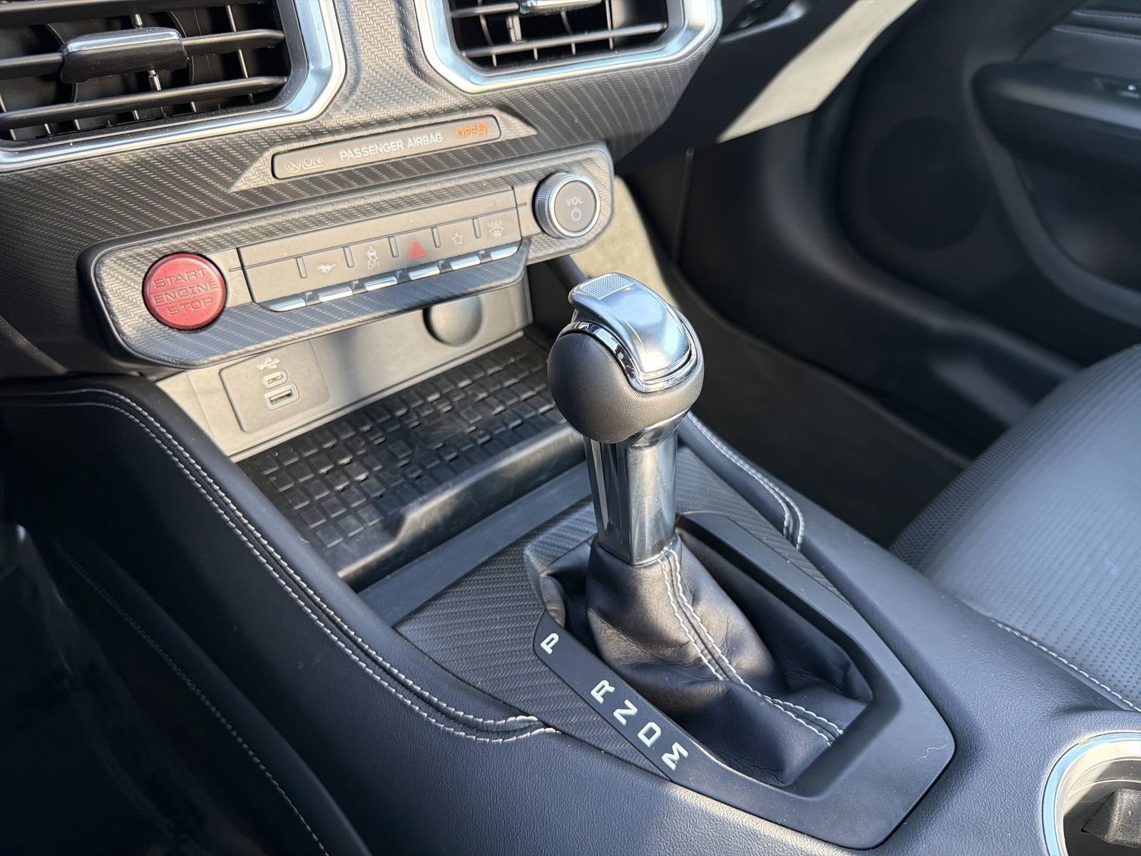 Used 2024 Ford Mustang GT Premium RWD image 22