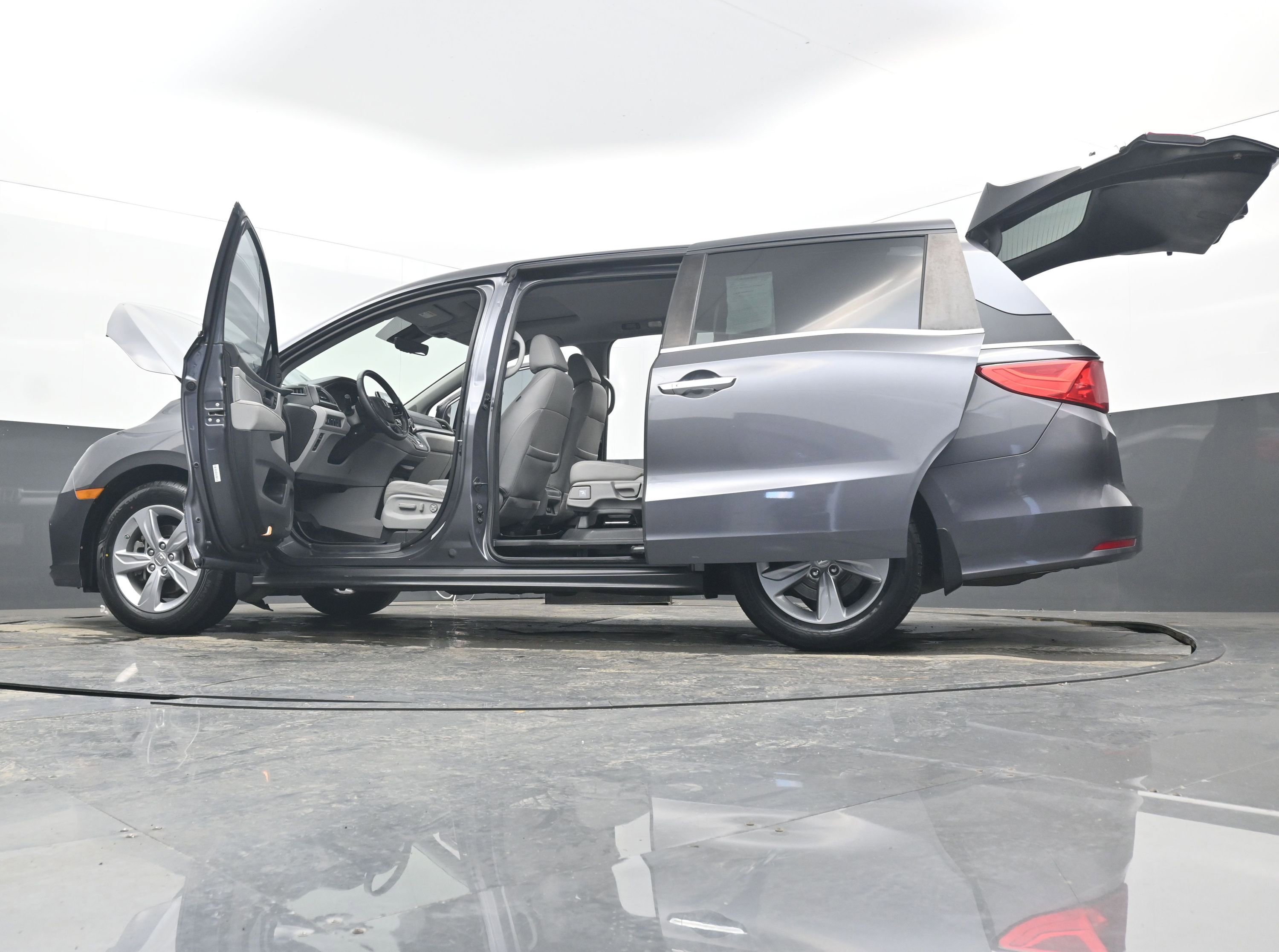 Used 2018 Honda Odyssey EX-L image 40