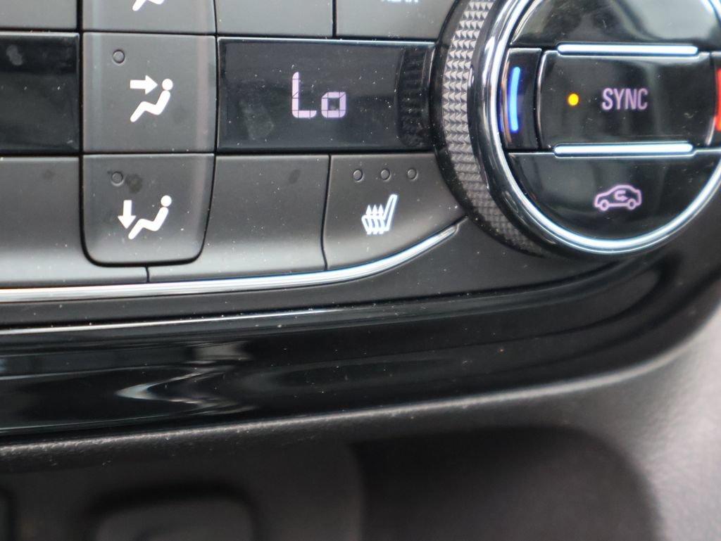 Used 2023 Buick Encore GX Essence w/ Experience Buick Package AWD/4WD image 38