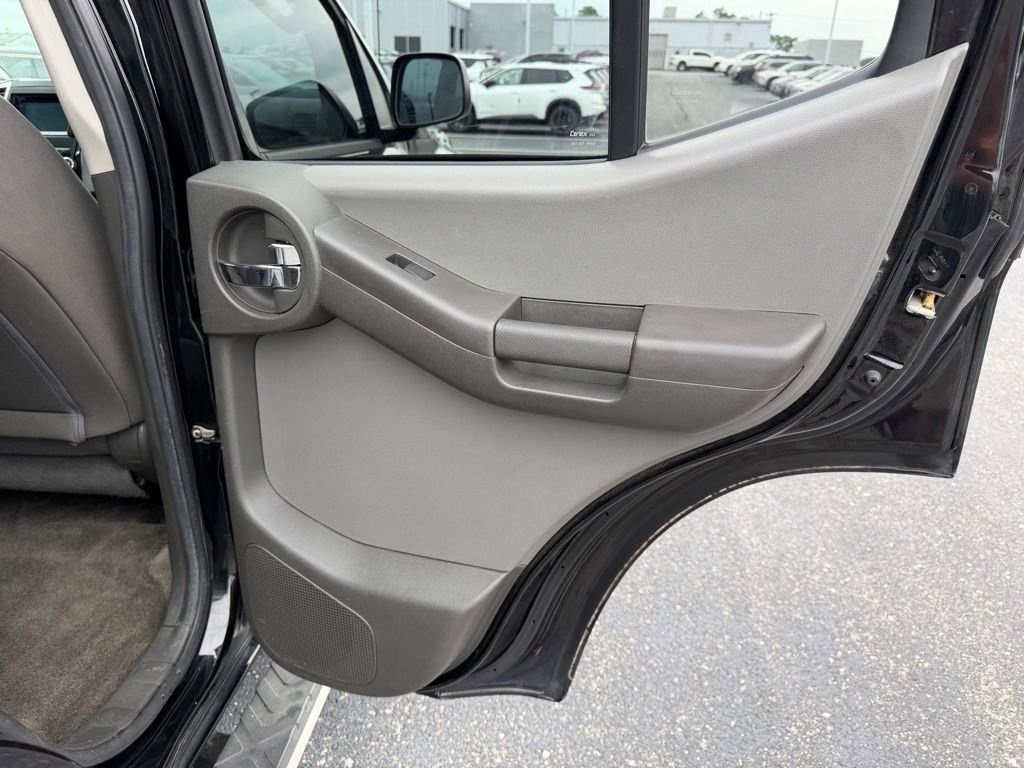 Used 2012 Nissan Xterra S w/ Value Package AWD/4WD image 19