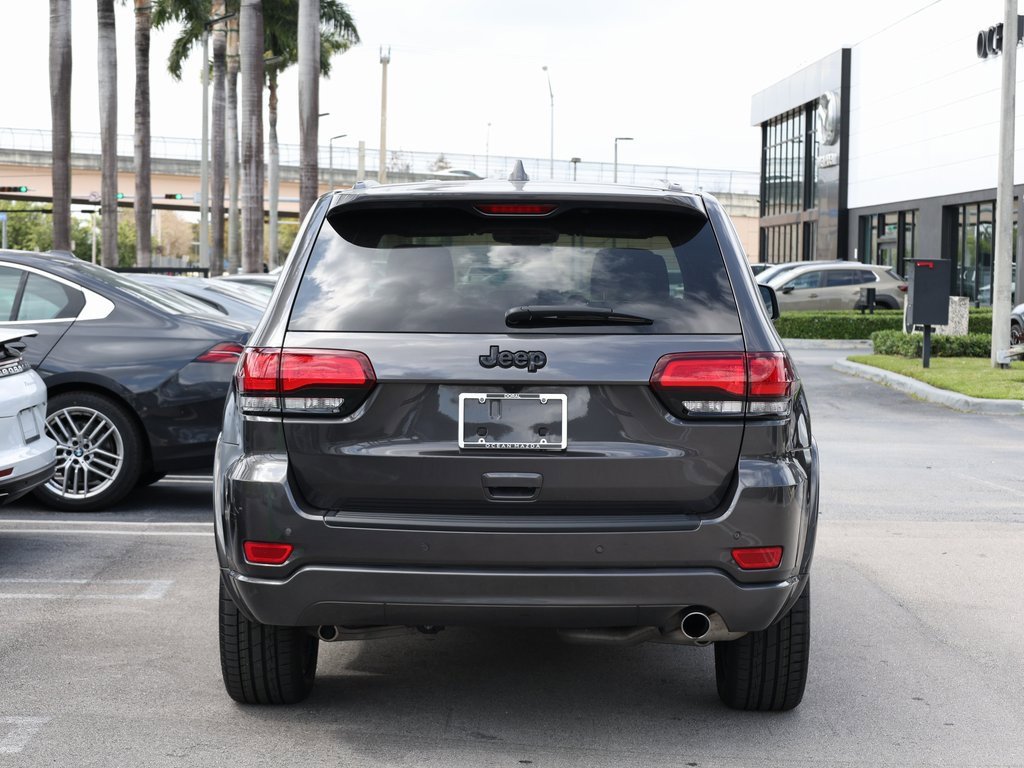 Used 2021 Jeep Grand Cherokee Laredo X image 6