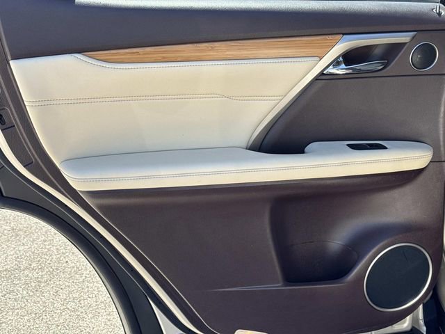 Used 2019 Lexus RX 350L Premium w/ Premium Package AWD/4WD image 12