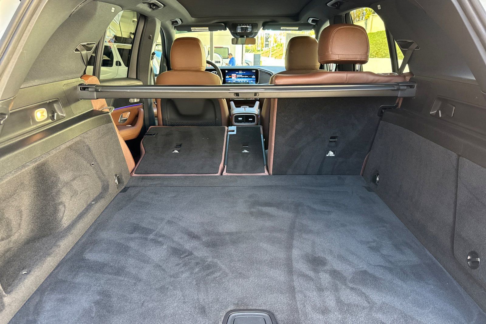 Used 2024 Mercedes-Benz GLE 350 4MATIC image 36