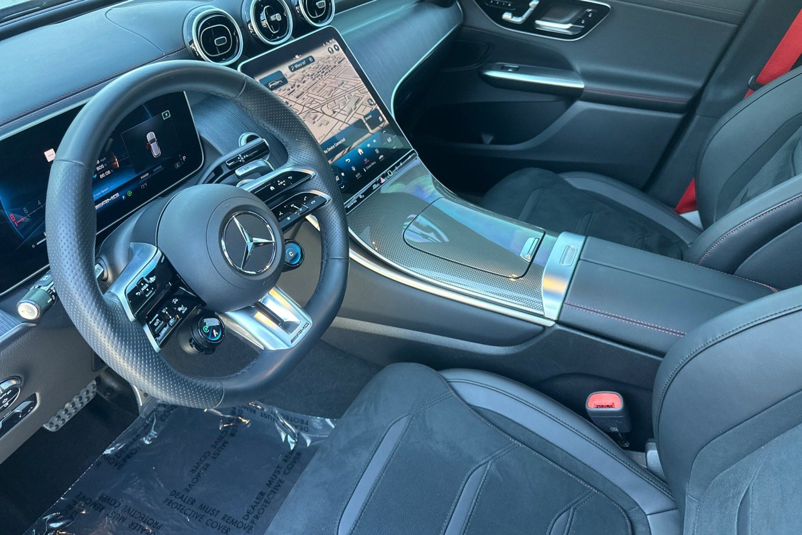 Used 2024 Mercedes-Benz GLC 43 AMG 4MATIC image 5