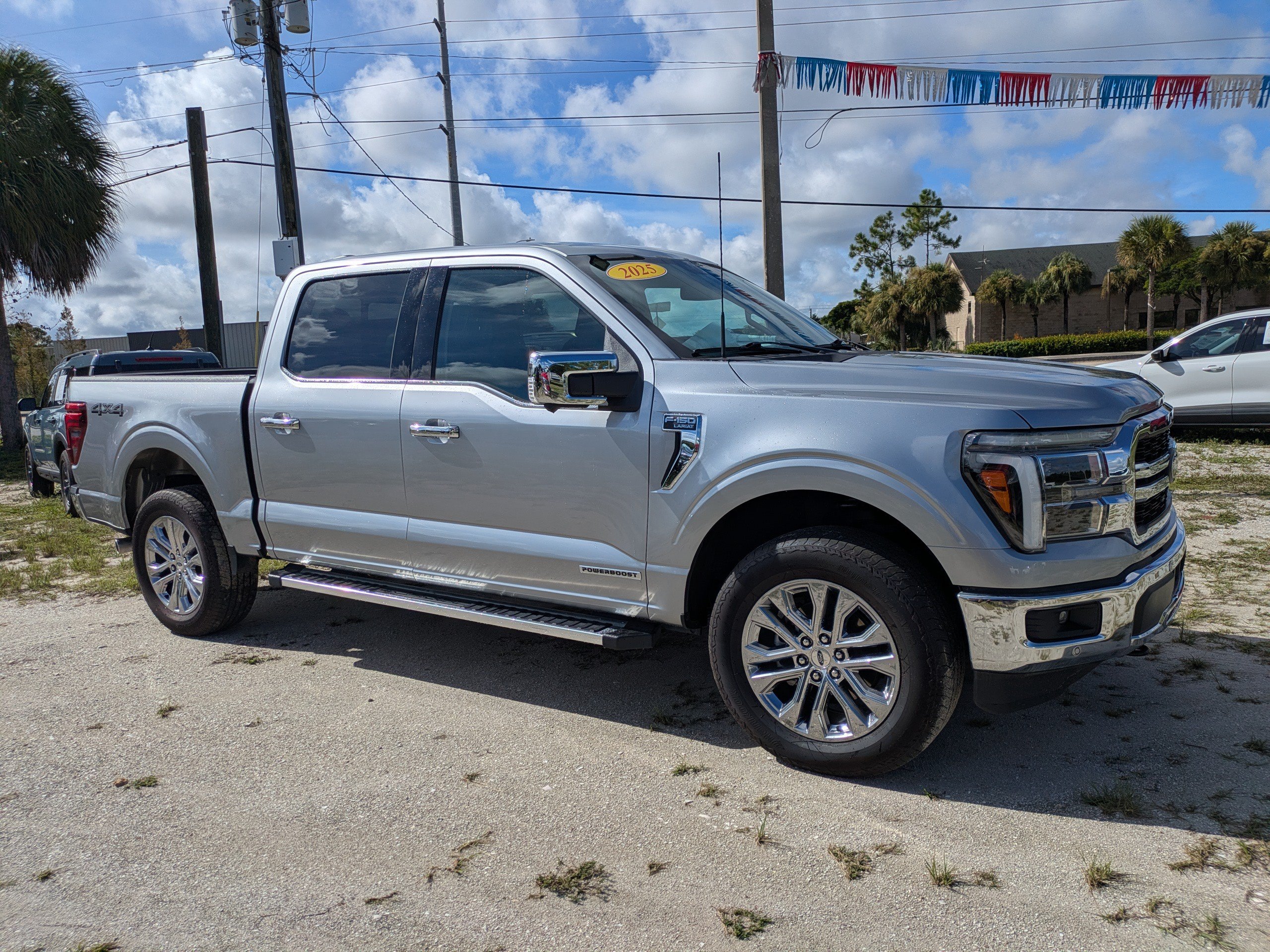 Used 2025 Ford F150 Lariat w/ Equipment Group 501A Mid AWD/4WD image 2