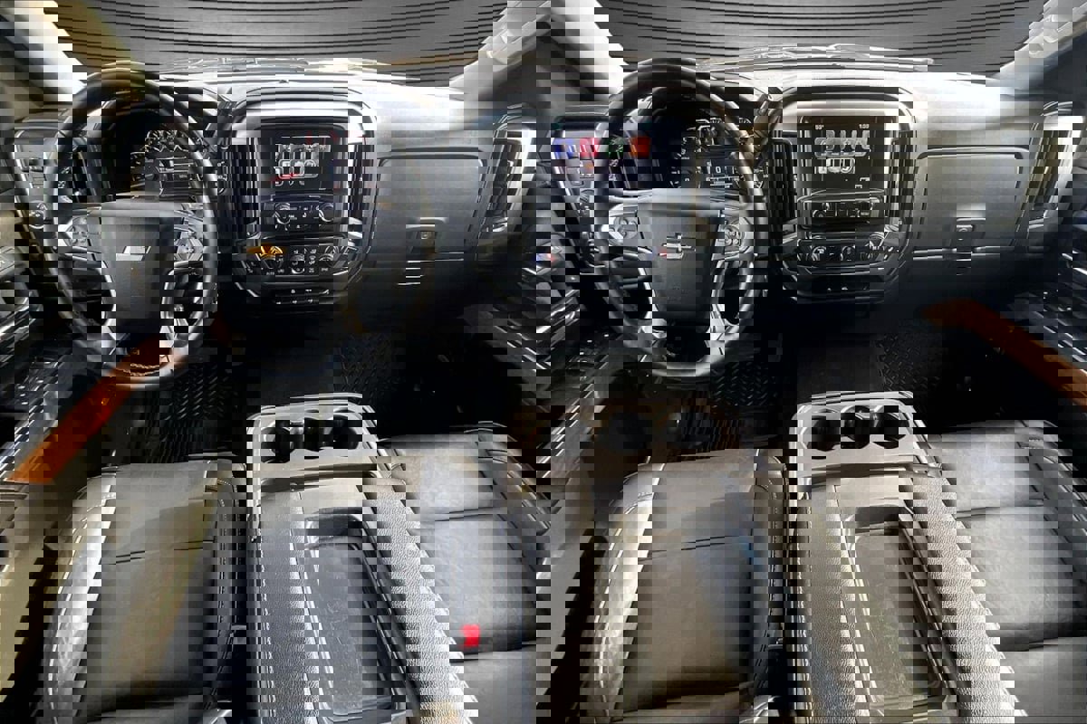 Used 2014 Chevrolet Silverado 1500 LTZ AWD/4WD image 8