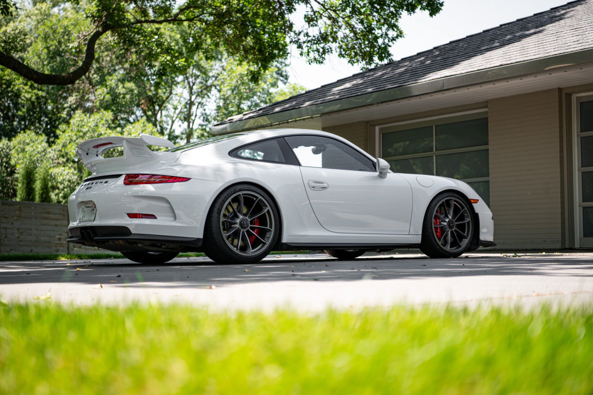 Used 2015 Porsche 911 GT3 RWD image 3