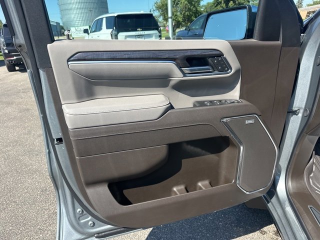 New 2026 Chevrolet Silverado 1500 LTZ w/ LTZ Premium Package image 12