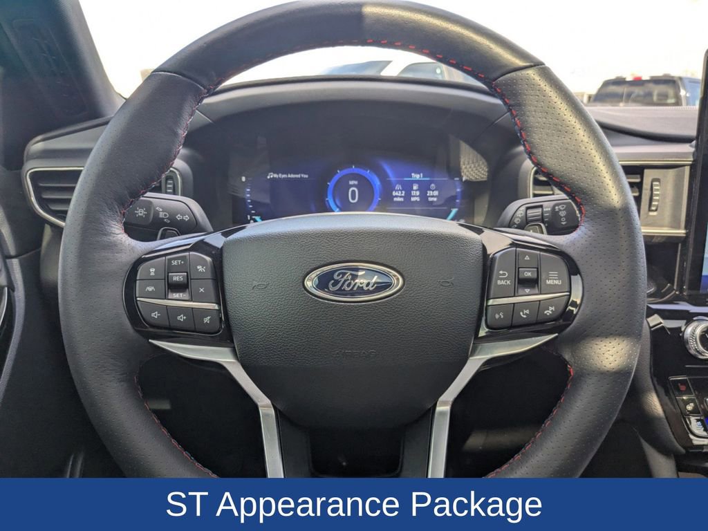 Used 2023 Ford Explorer ST w/ Equipment Group 401A image 29