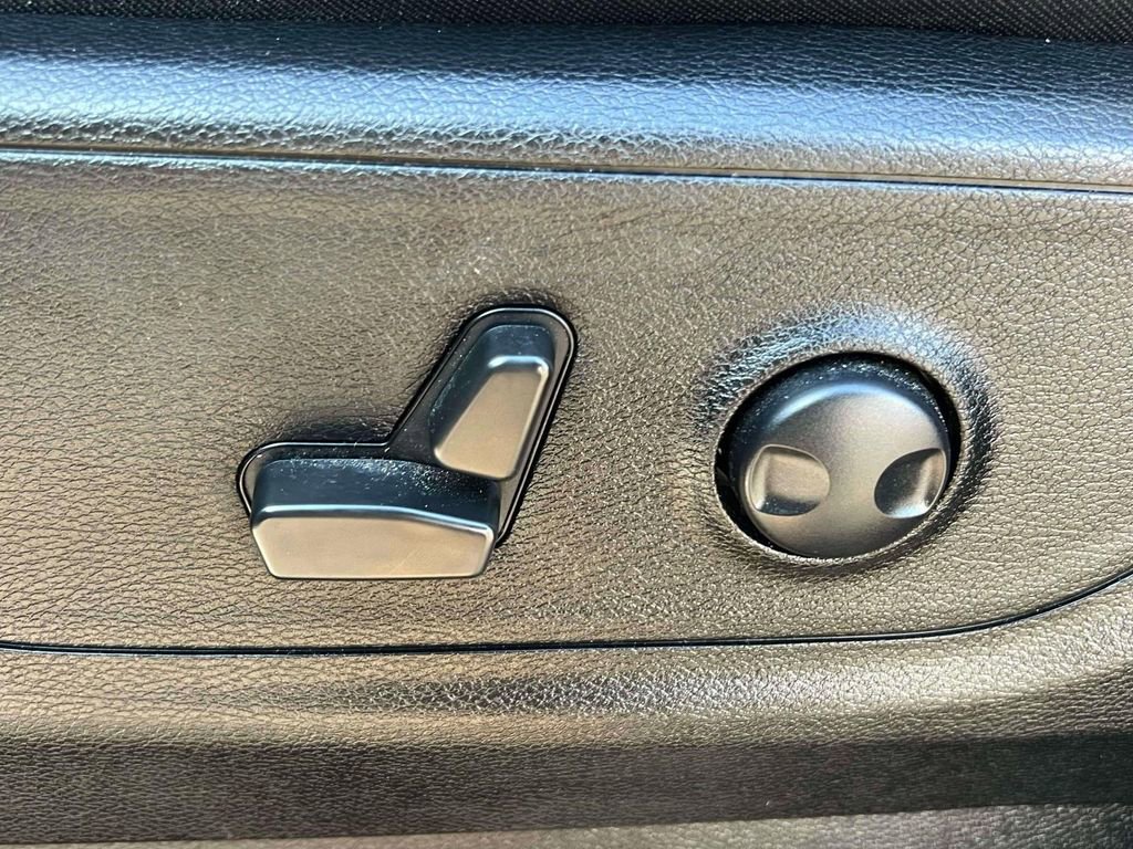 Used 2022 RAM 1500 Big Horn image 18