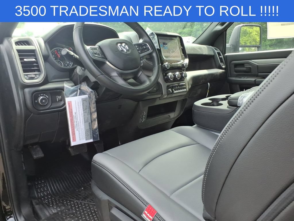 New 2026 RAM 3500 Tradesman w/ Chrome Appearance Group A AWD/4WD image 8