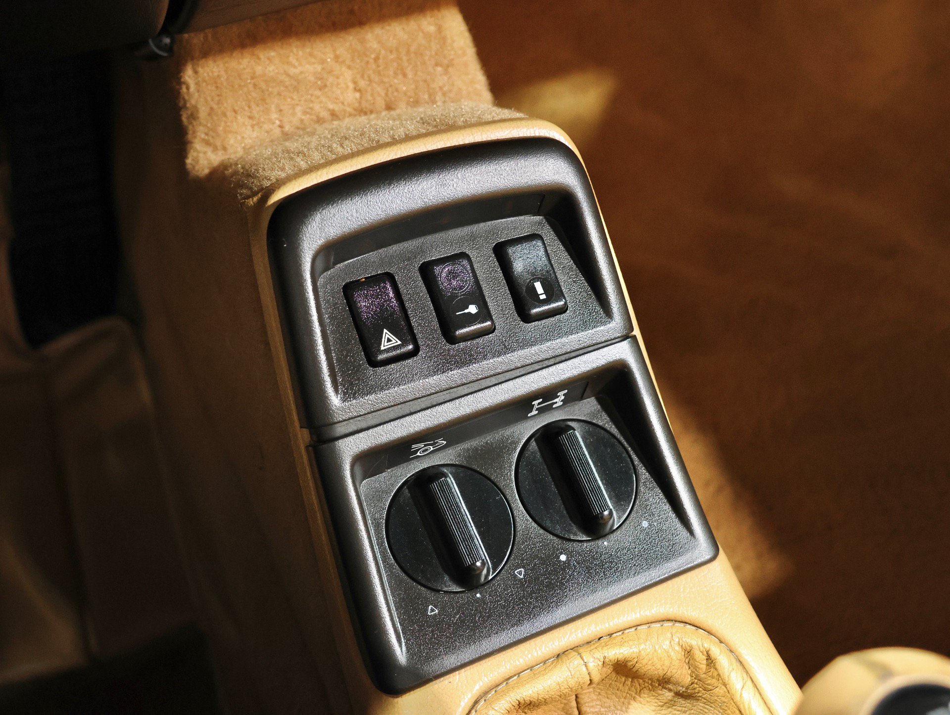 Used 1990 Porsche 911 Carrera image 23