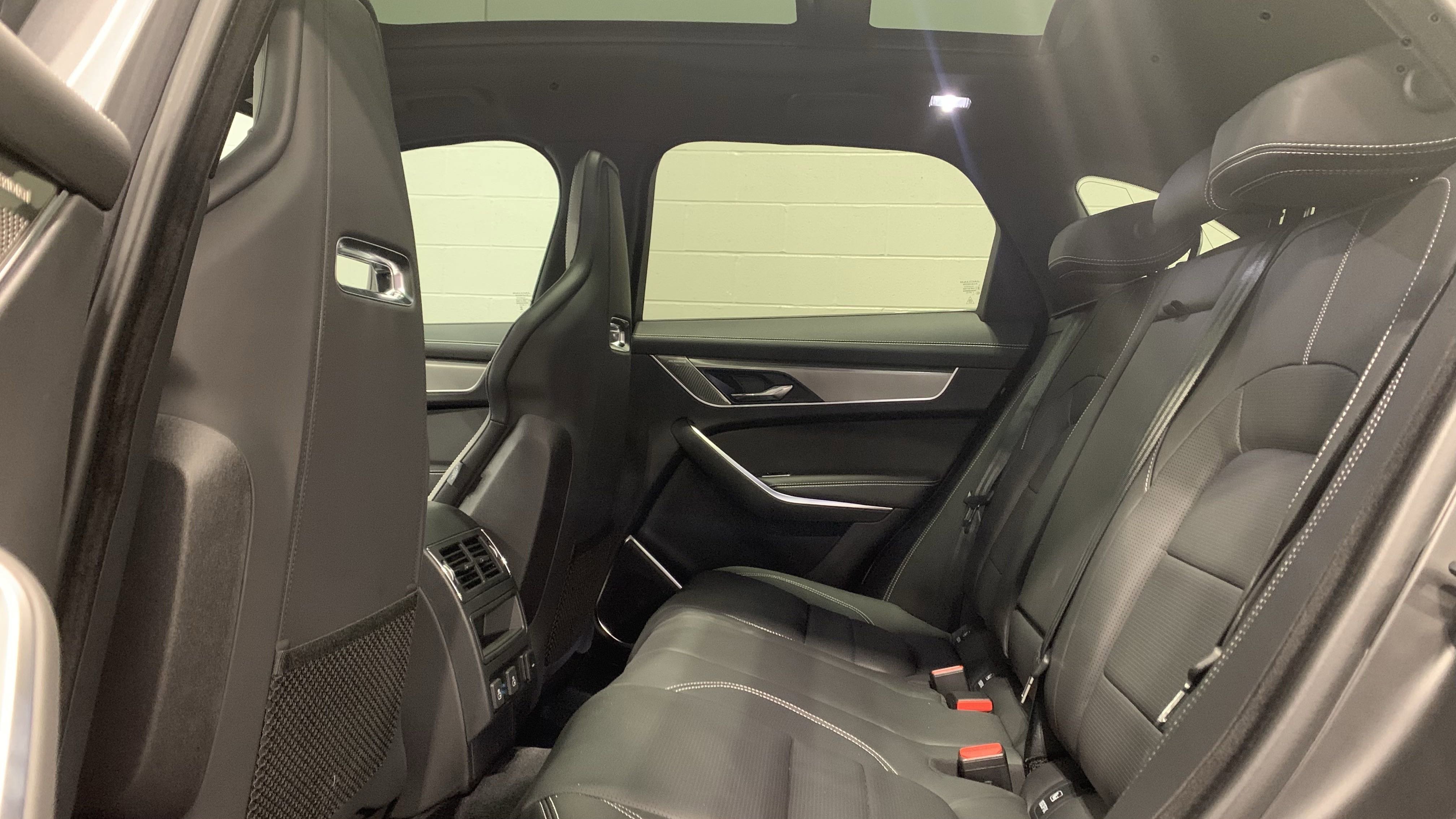 New 2026 Jaguar F-PACE R-Dynamic S image 6