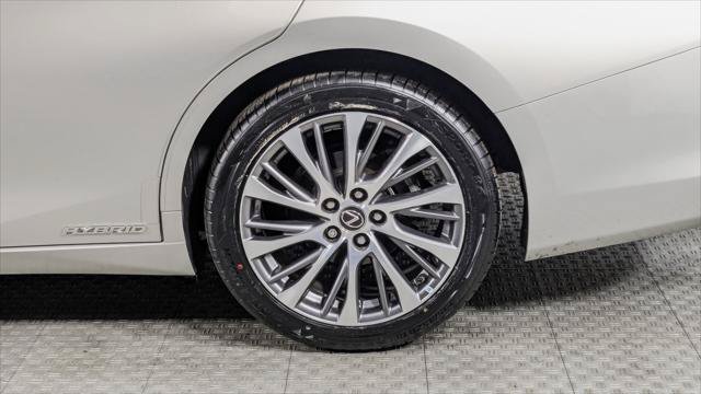 Used 2019 Lexus ES 300h w/ Premium Package FWD image 36