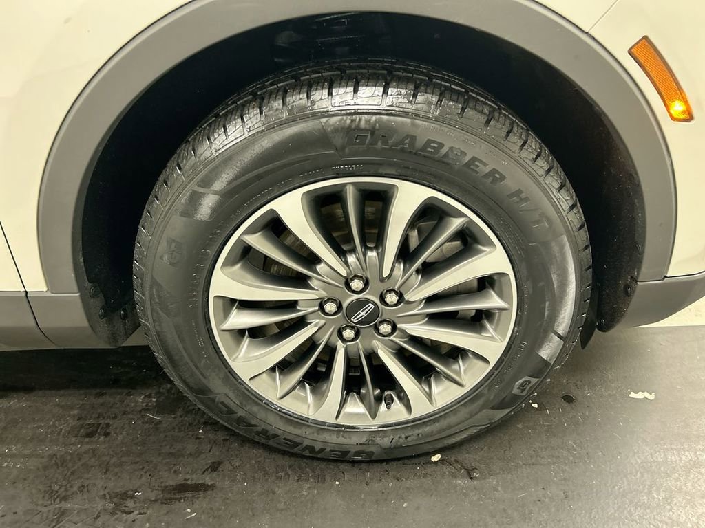 Used 2021 Lincoln Nautilus Reserve w/ Cargo Utility Package image 8