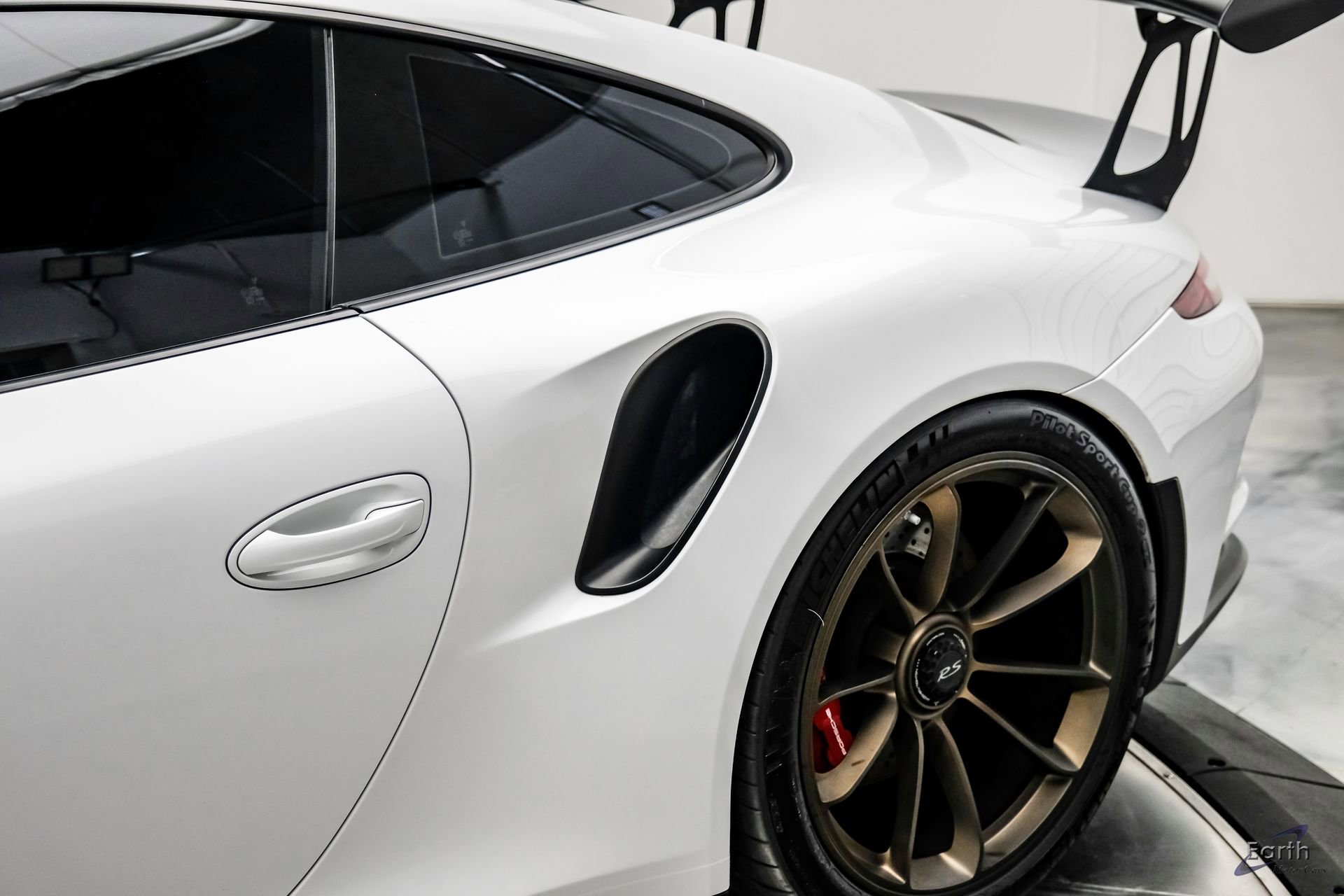 Used 2016 Porsche 911 GT3 RS image 20