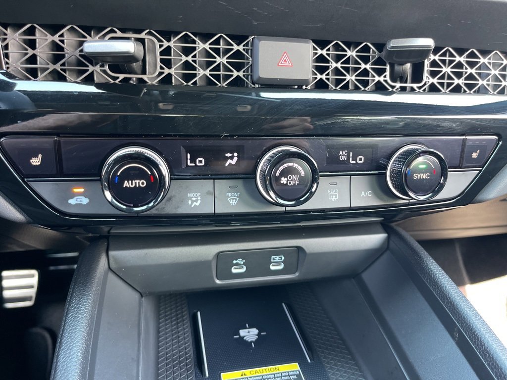 Used 2025 Honda Accord Sport image 15